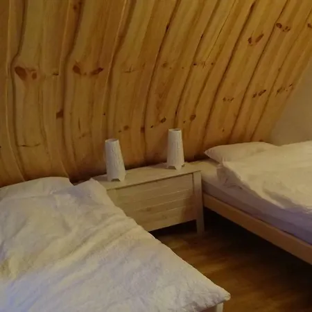 Tudobrze Noclegi W Piramidach Borzytuchom Exterior photo